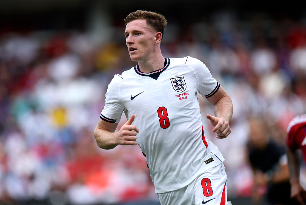 Elliot Anderson in action for England, running.