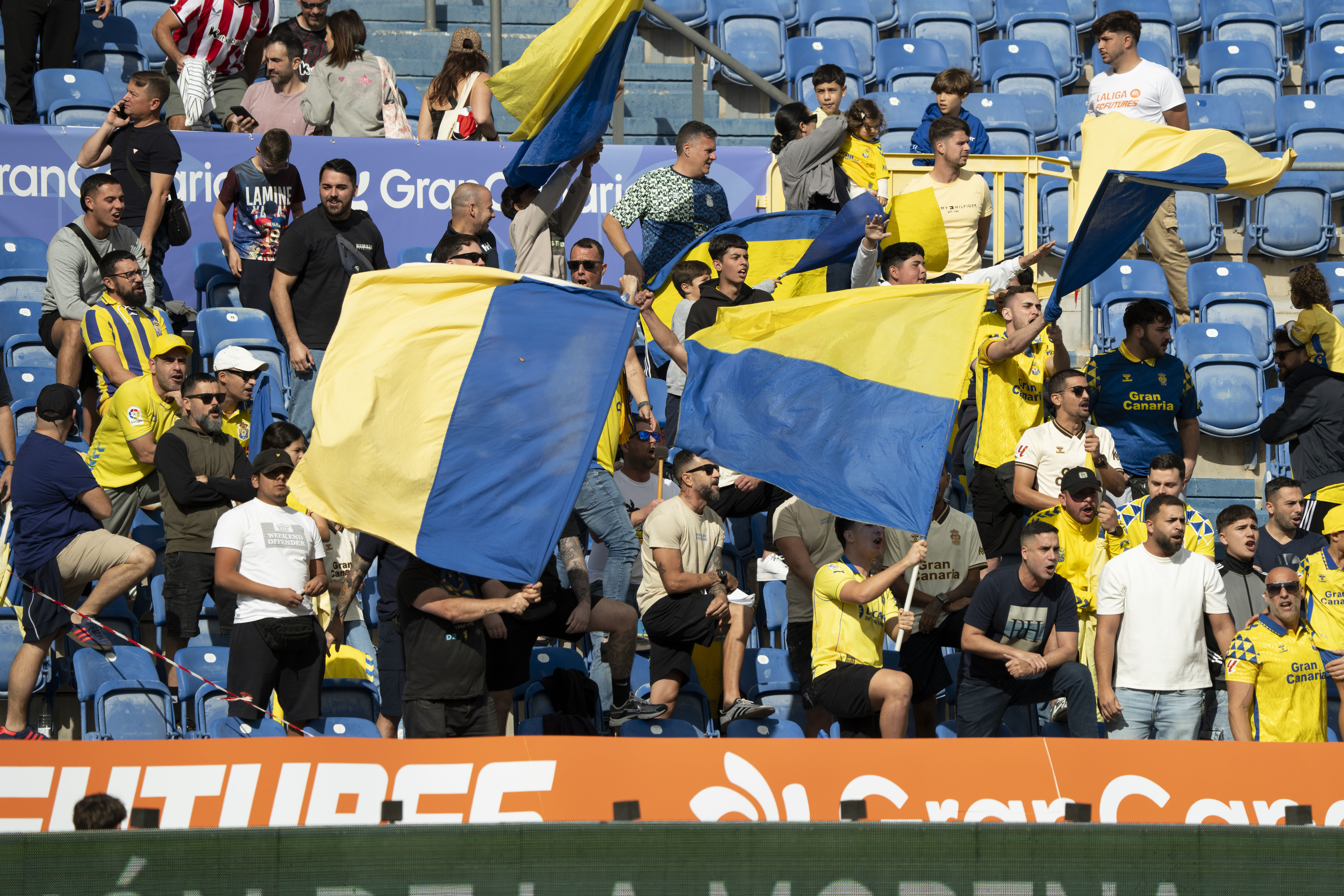 Young footballers take place in the 2025 Futures FC youth tournament on the Canary Islands